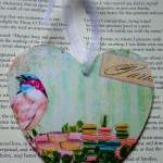 Wooden Heart with bird and ..